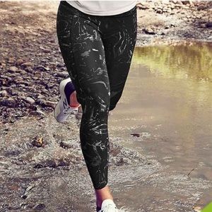 Athleta Velocity Stacy Pocket Marble Leggings in Black and Gray